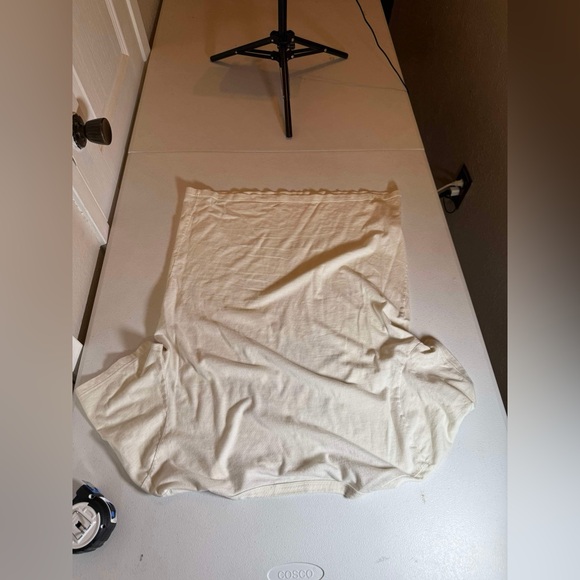 Gucci
T-shirt
MInternational
Very good condition
White, Cotton See measurements - Picture 5 of 9